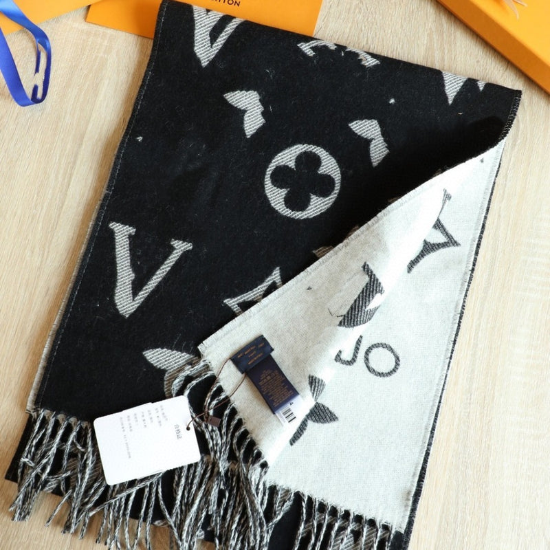 LV SCARF