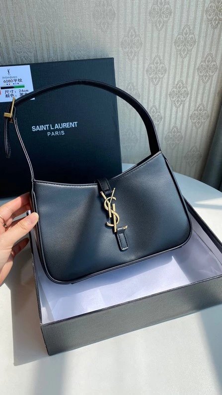 SA*NT LAURENT BAG