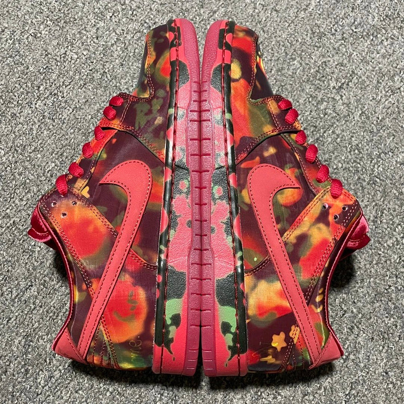 DUNK LOW X MAGO DE OZ