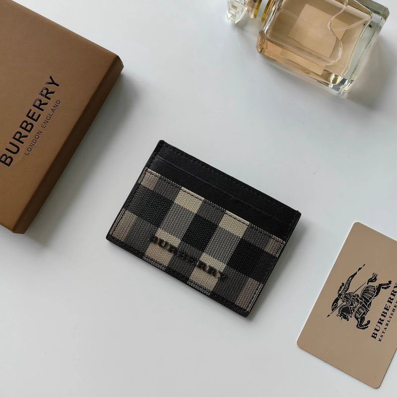BUR*ERRY CARD HOLDER