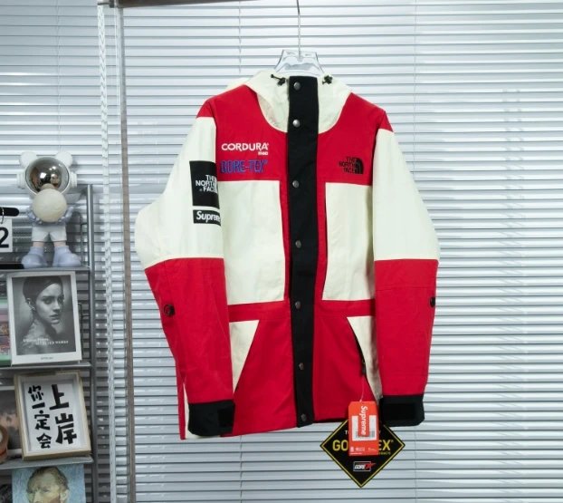 T*F X S*PREME GORE TEX