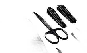 SUPR*ME MANICURE SET